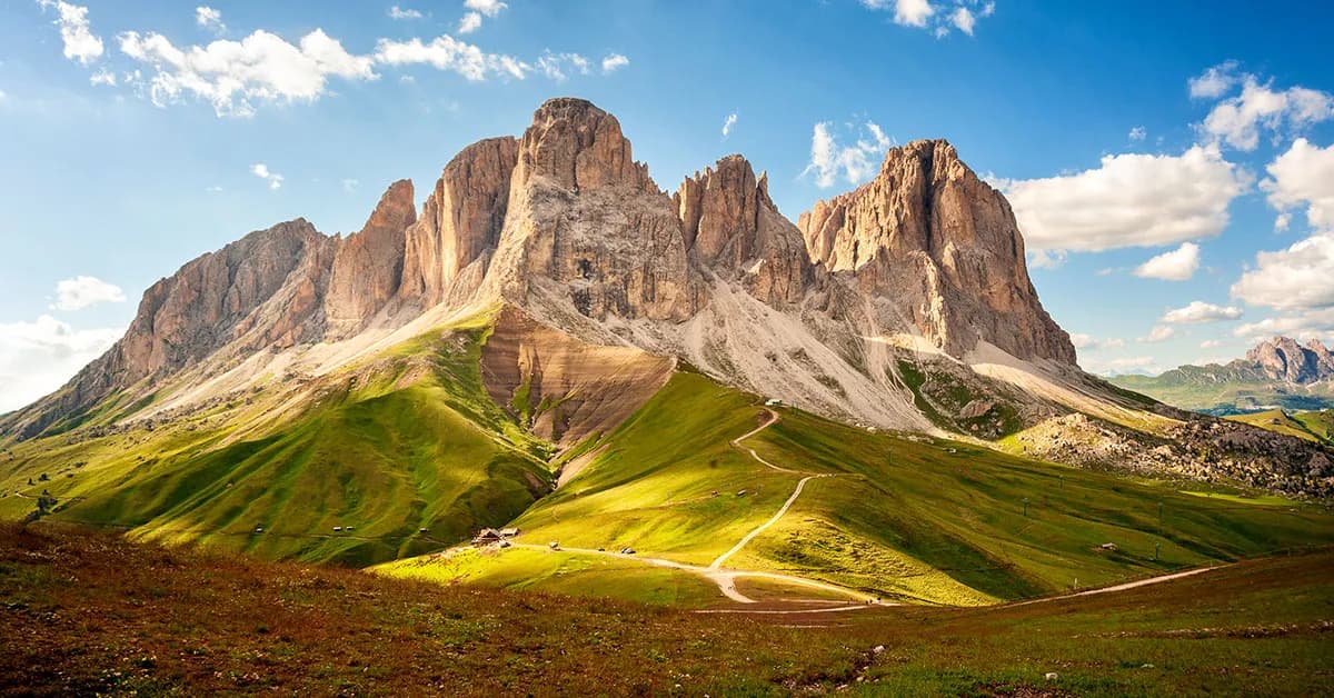 Vandra i Dolomiterna med Activage